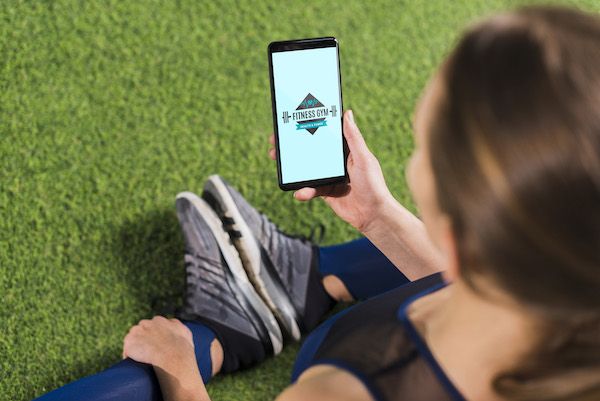 How Does Technology Affect the Promotion of Physical Fitness Programs?